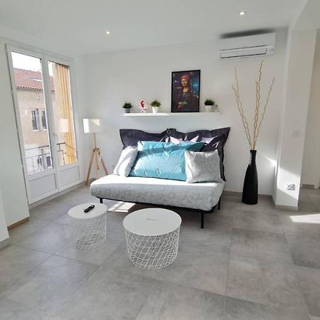 Maxbnb - T2 Balcon 50M2 - Climatise - Ouest - Tulon Zewnętrze zdjęcie